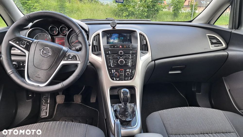 Opel Astra 1.4 T Cosmo - 15