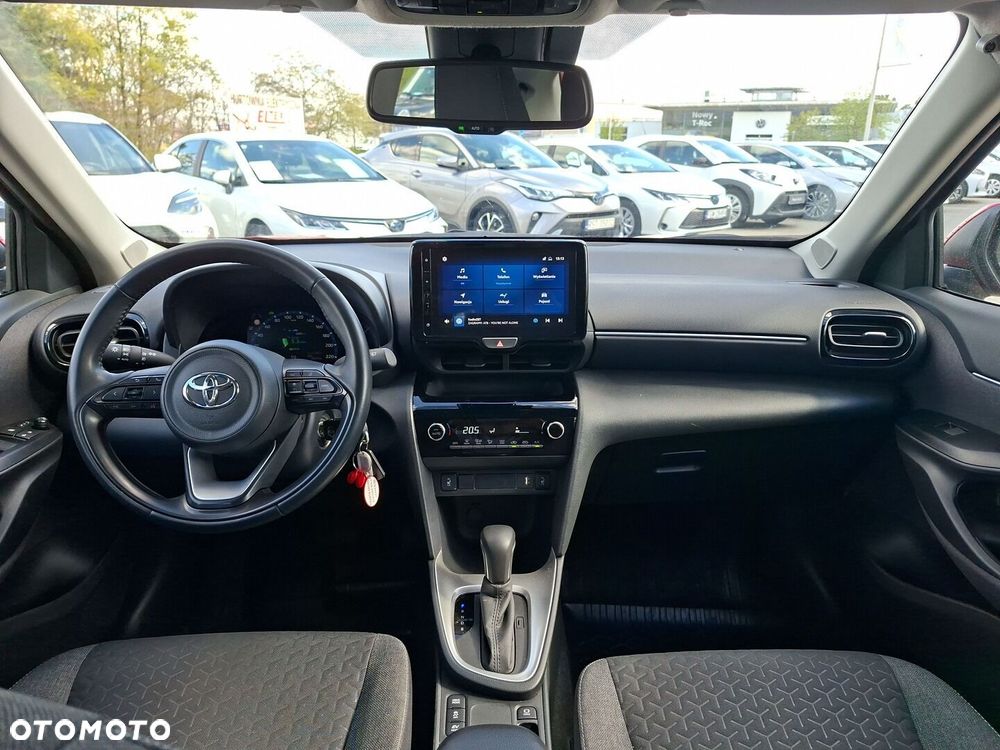 Toyota Yaris Cross - 13