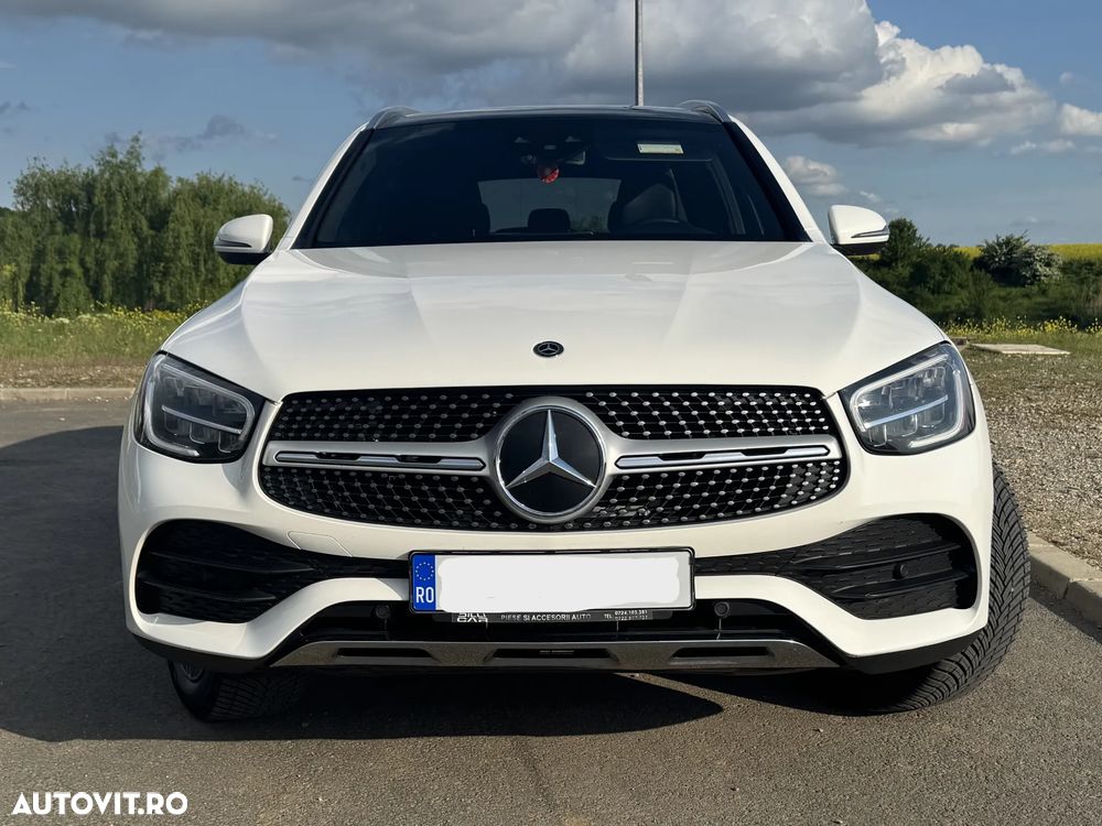 Mercedes-Benz GLC 300 4MATIC - 2