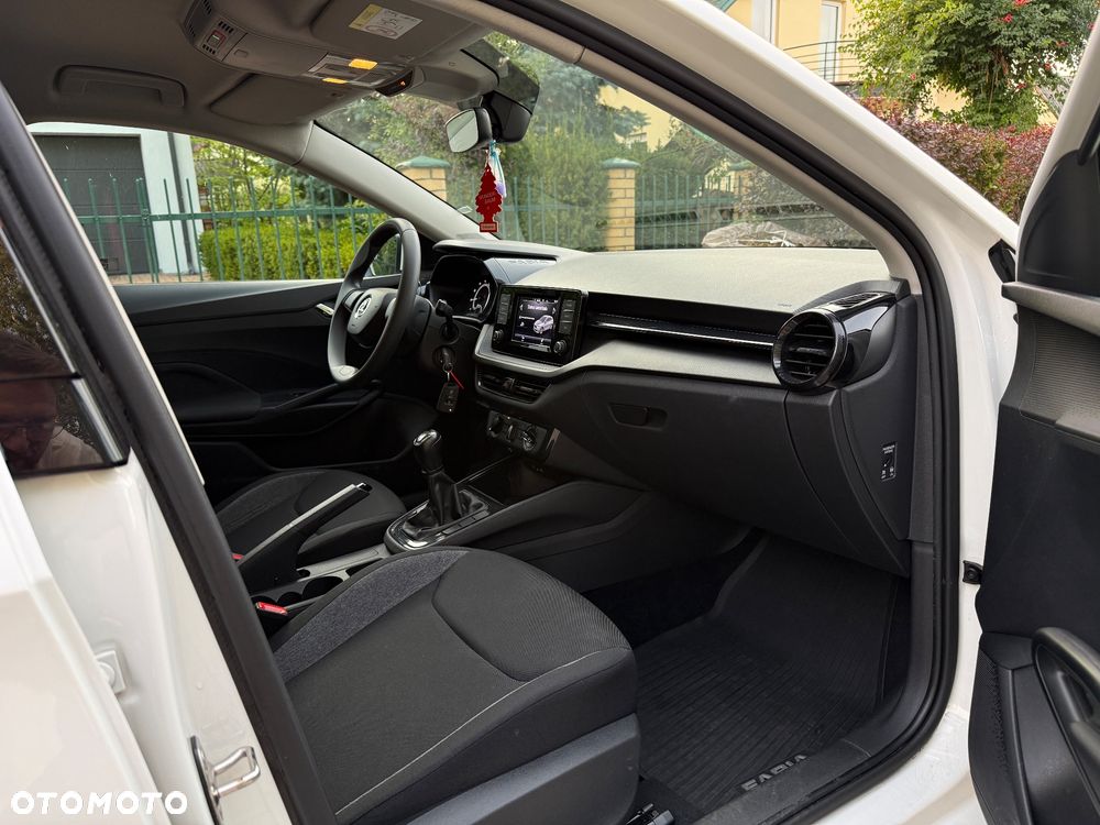 Skoda Fabia 1.0 Ambition - 12