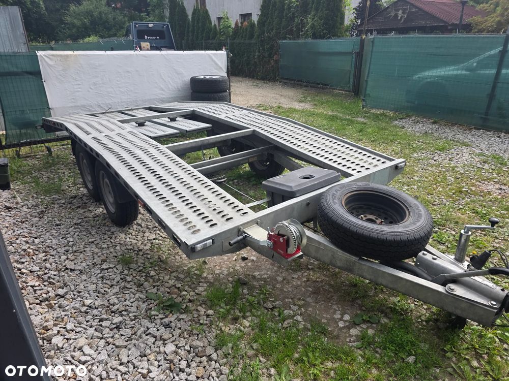 Rydwan B2600 - 1