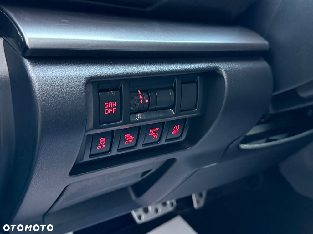 Subaru XV 2.0i Exclusive+ (EyeSight) Lineartronic - 13