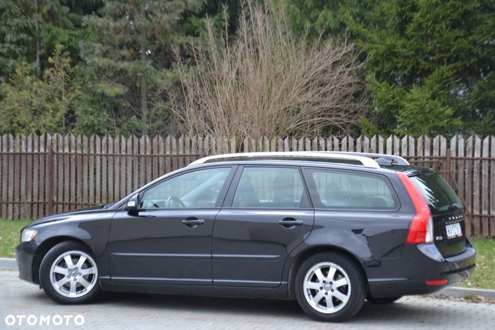 Volvo V50 D2 Summum - 10