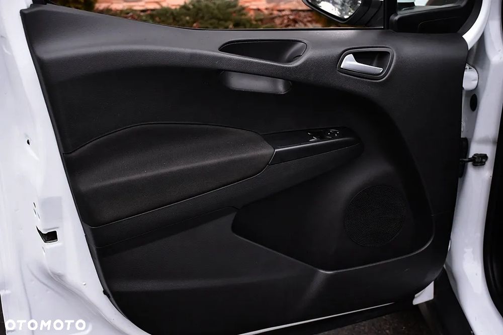 Ford TRANSIT COURIER - 20