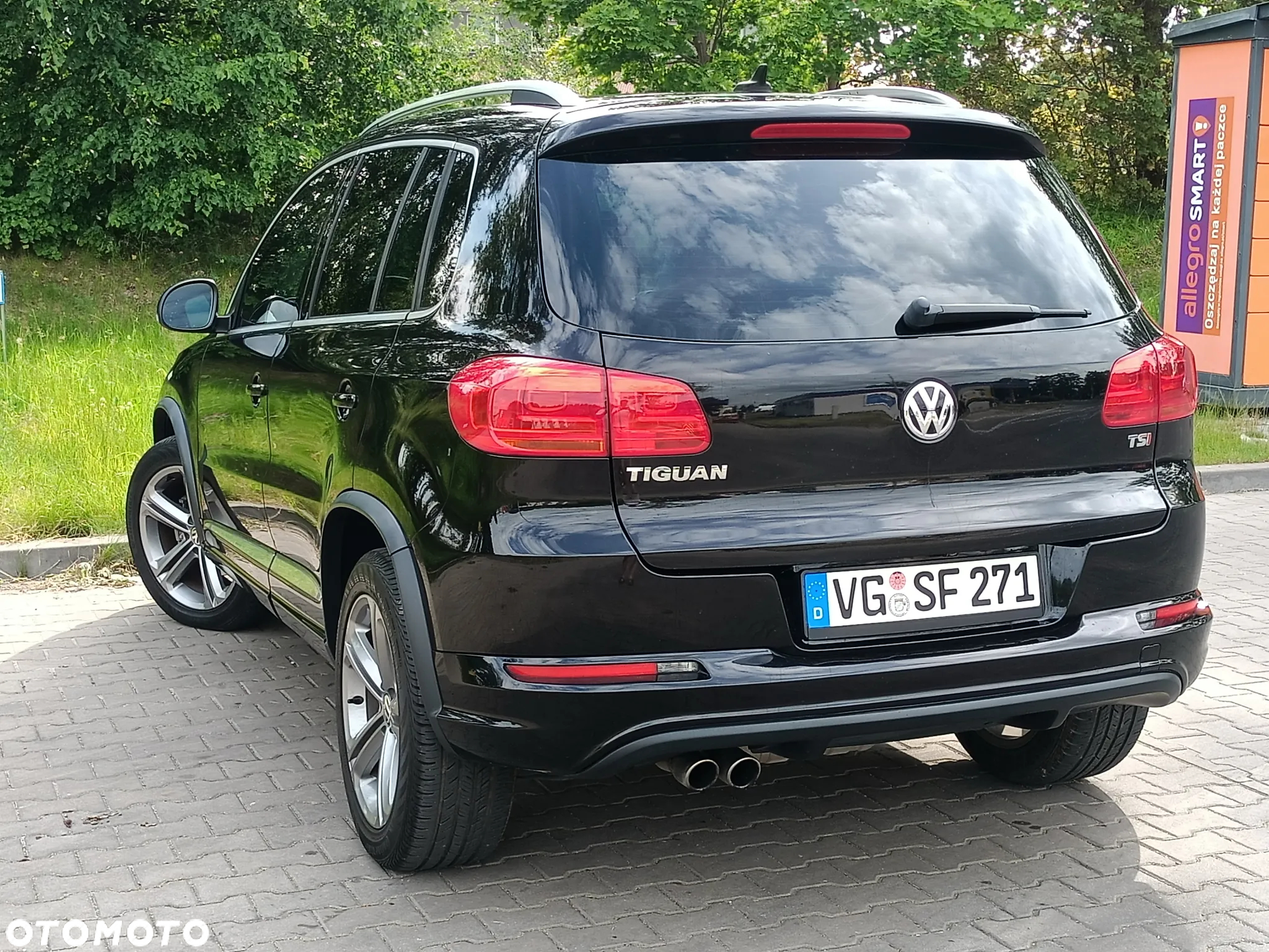Volkswagen Tiguan - 11