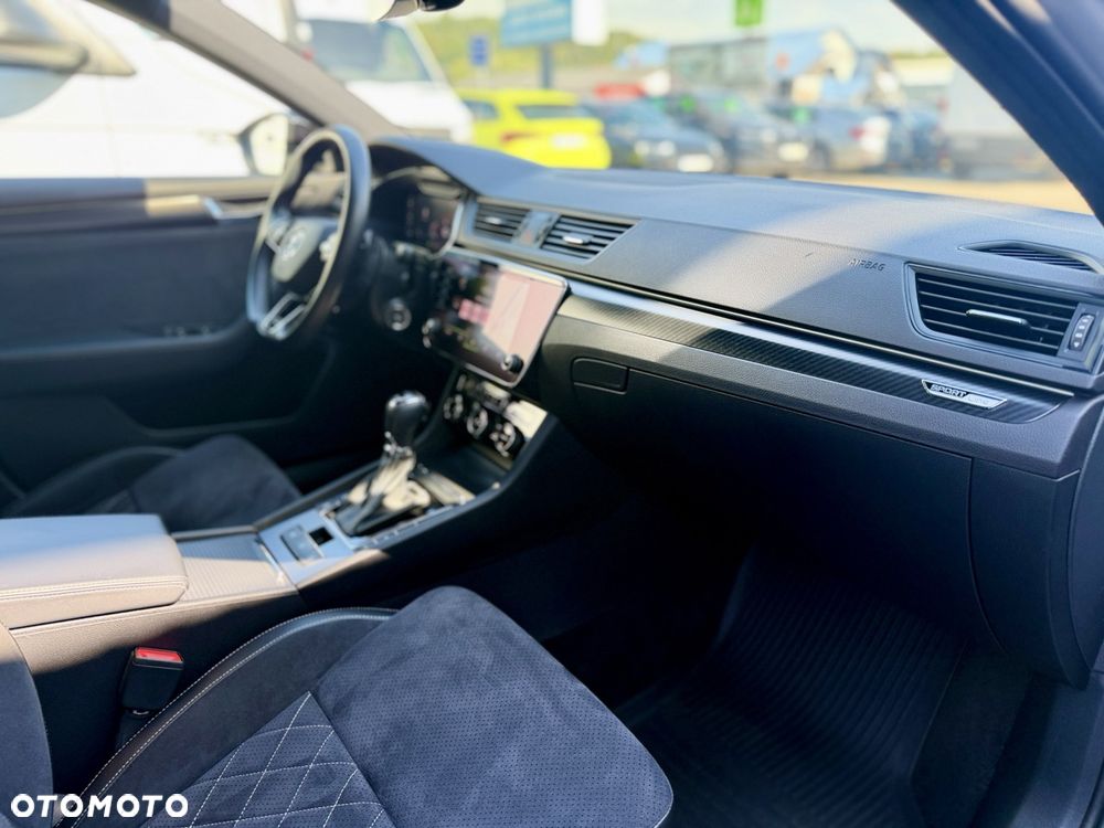 Skoda Superb 2.0 TDI 4x4 DSG Sportline - 22