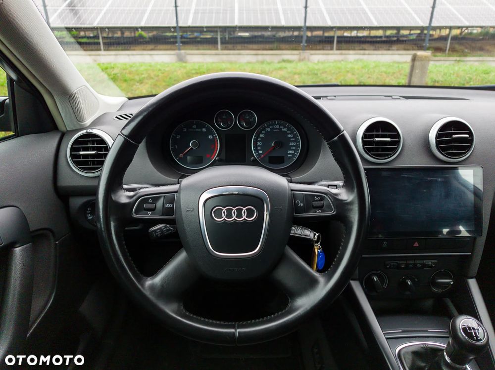 Audi A3 Sportback 1.6 Ambition - 7