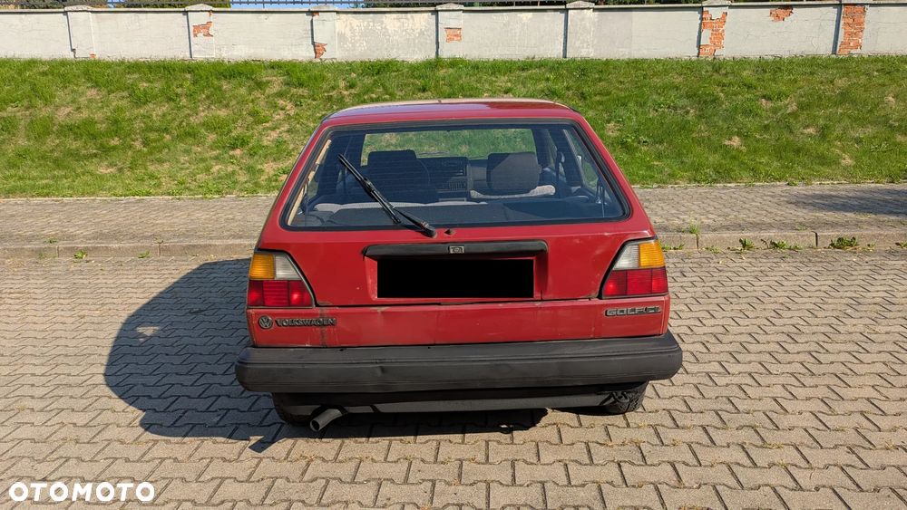 Volkswagen Golf 1.6 CL D - 6