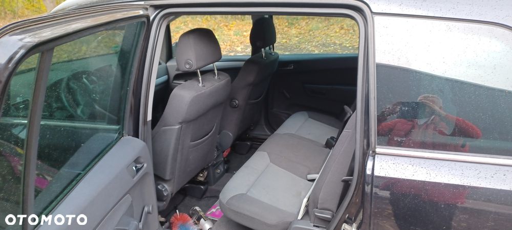 Opel Zafira 1.8 Family Plus - 8