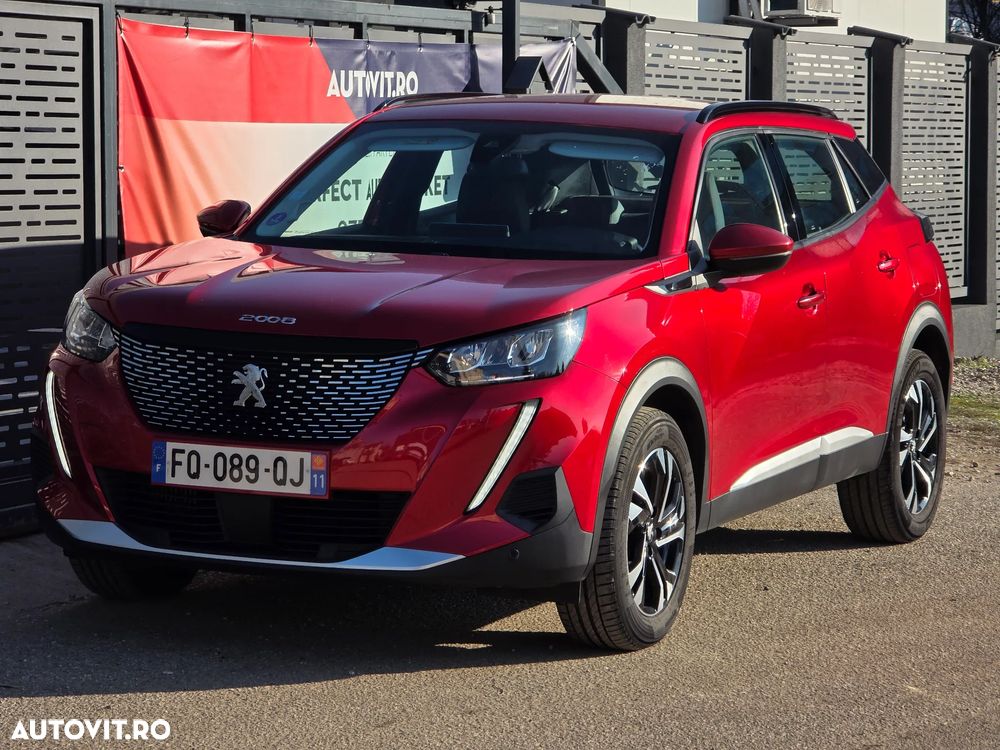 Peugeot 2008 PureTech 130 EAT8 GT Pack - 7