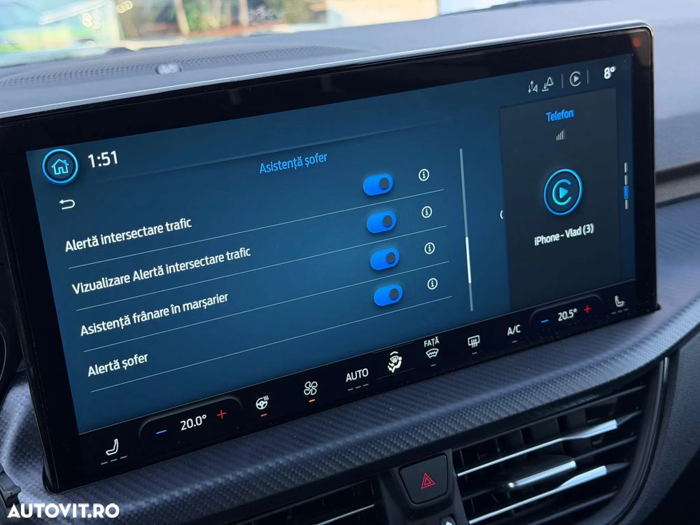 Ford Kuga - 27