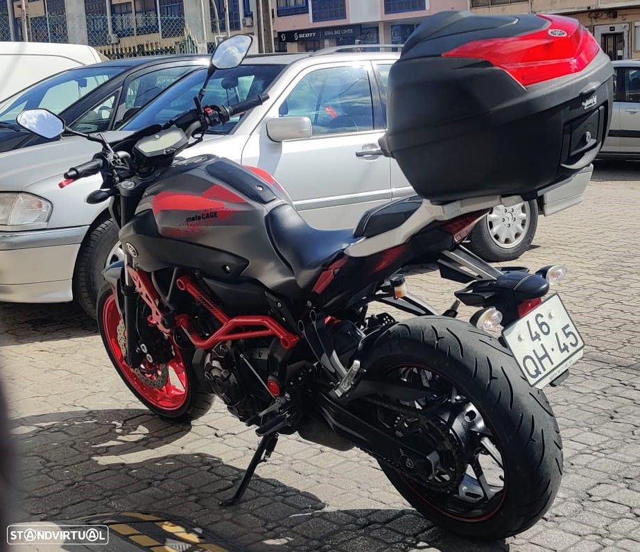 Yamaha MT-07 75 CV - 8