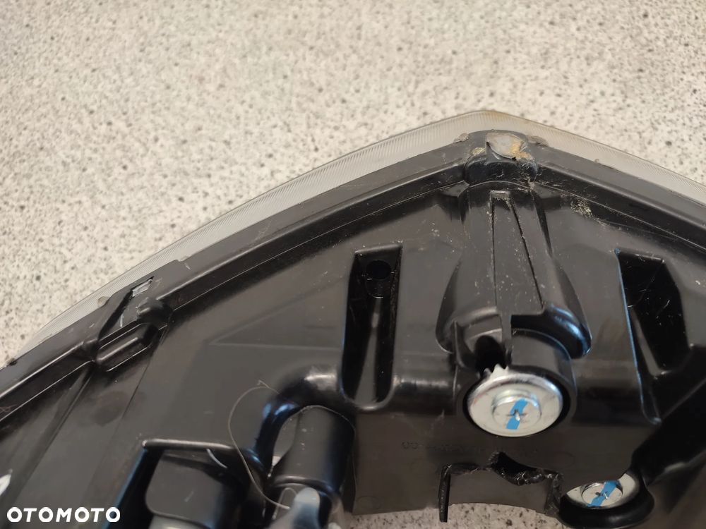 Lampa przód, przednia, reflektor Aprilia Tuona 125 RS125 RS 125 - 28