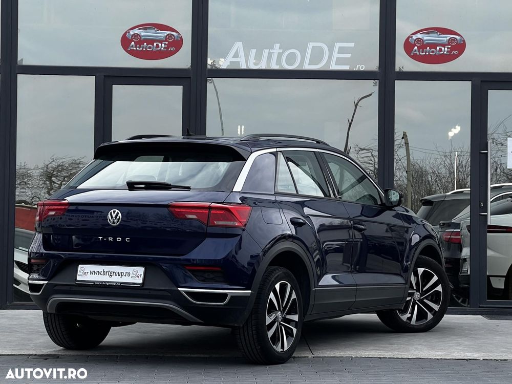 Volkswagen T-Roc - 3