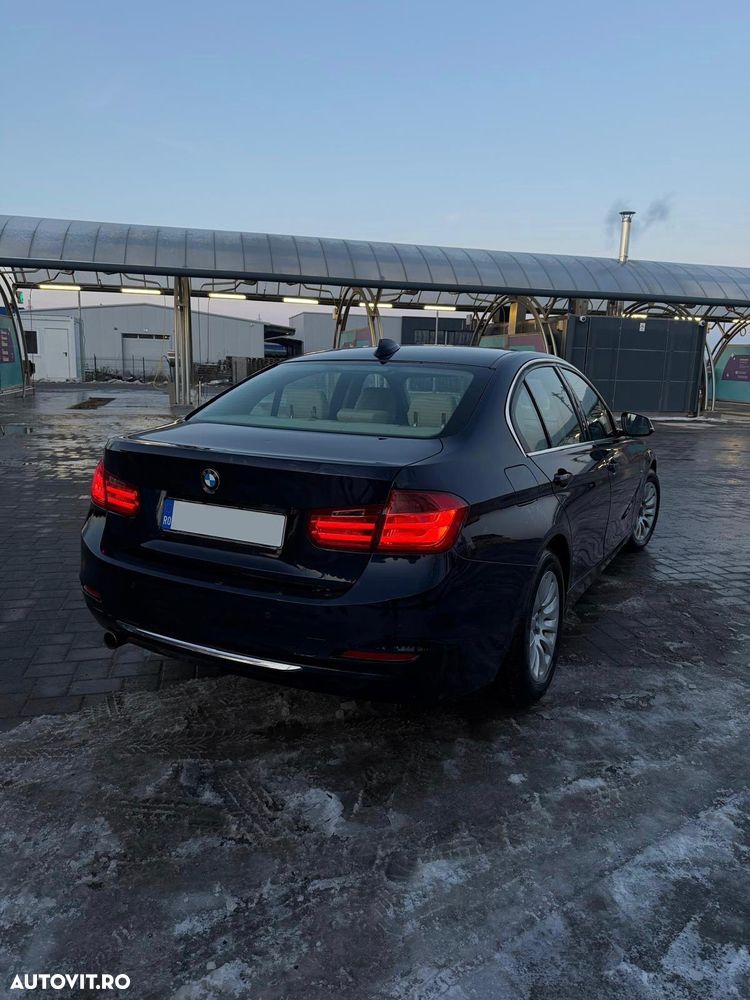 BMW Seria 3 318d Luxury Line - 4