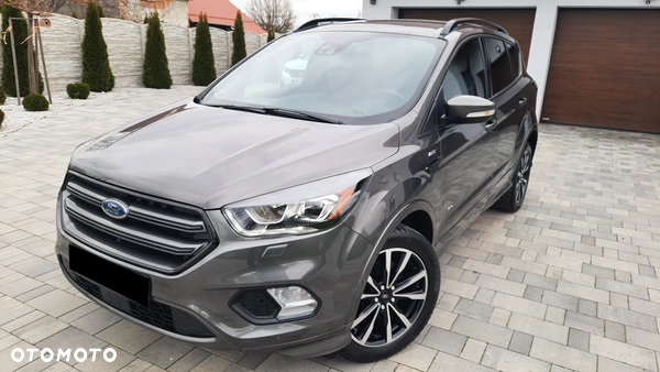 Ford Kuga 2.0 TDCi 4x4 ST-Line