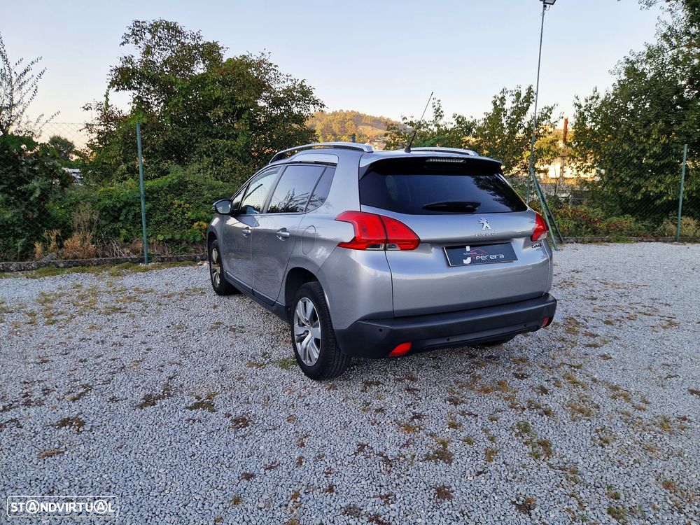 Peugeot 2008 1.2 PureTech Style - 13