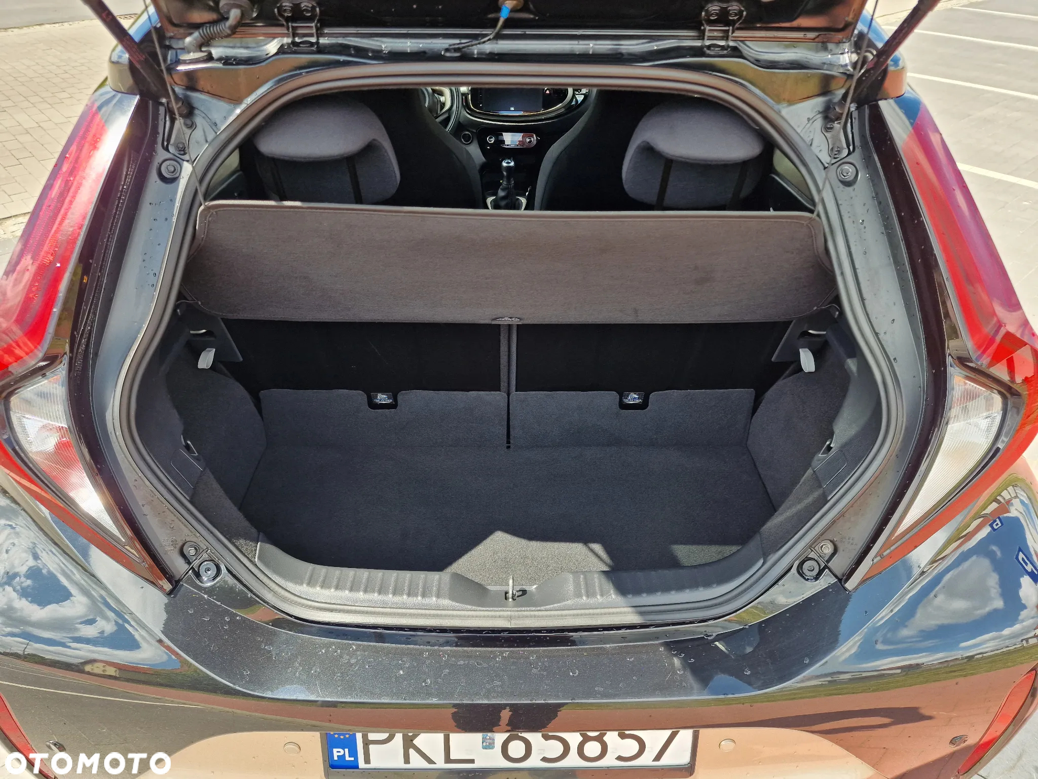 Toyota Aygo X 1.0 VVT-i JBL - 18