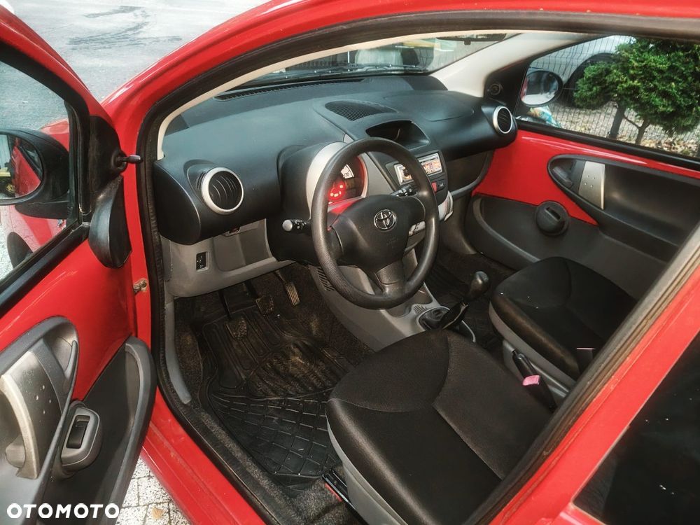 Toyota Aygo - 5