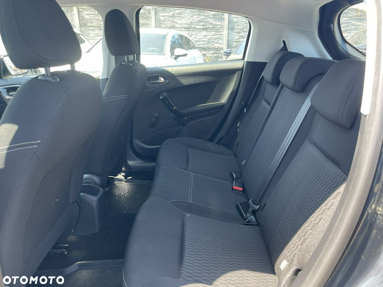 Peugeot 208 PureTech 82 Start & Stop Active - 10