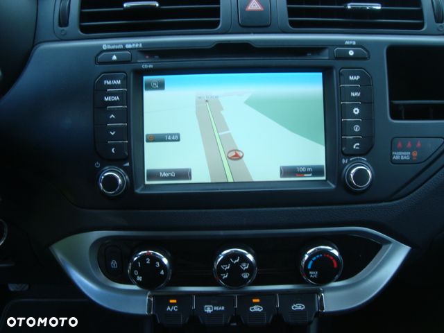 Kia Rio - 7