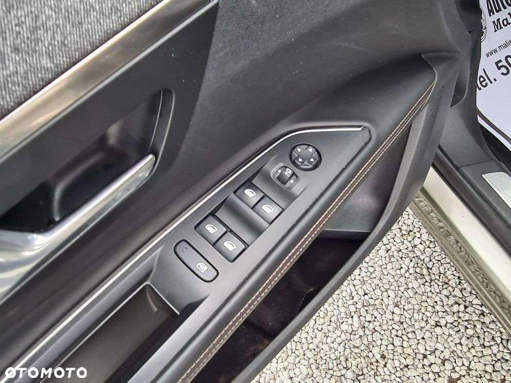 Peugeot 5008 1.5 BlueHDi GT S&S - 37
