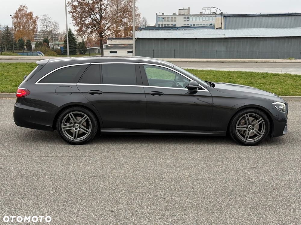 Mercedes-Benz Klasa E - 14