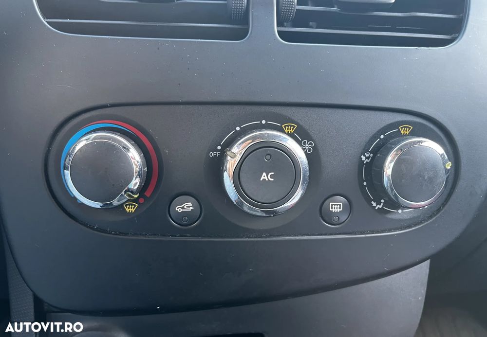 Renault Clio 1.2 Zen - 15