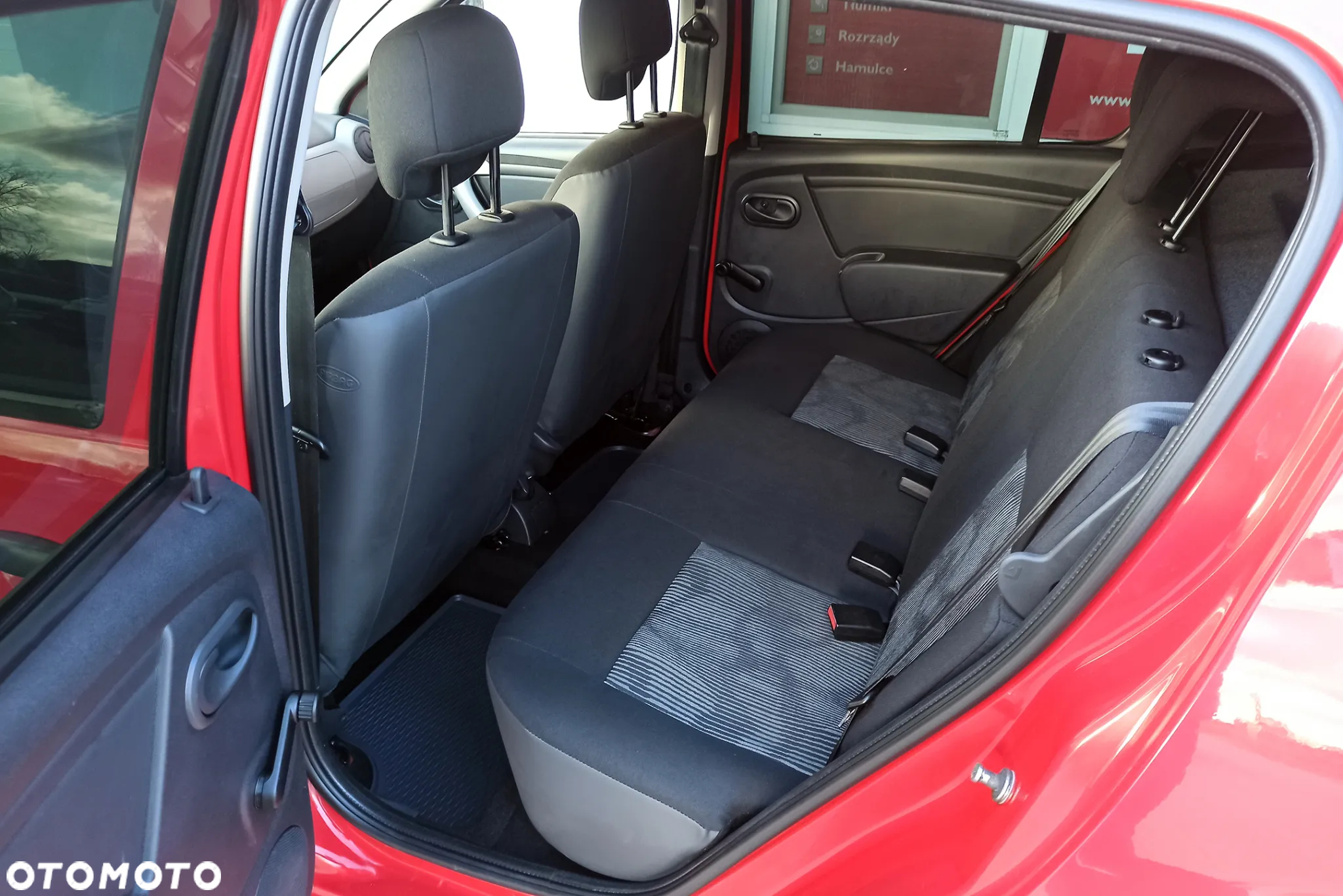 Dacia Sandero 1.6 16V Hi-Flex - 30