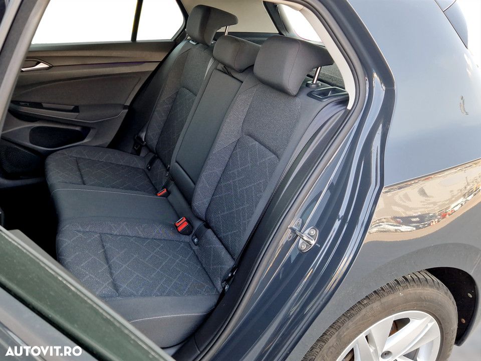 Volkswagen Golf 1.0 TSI Life - 13