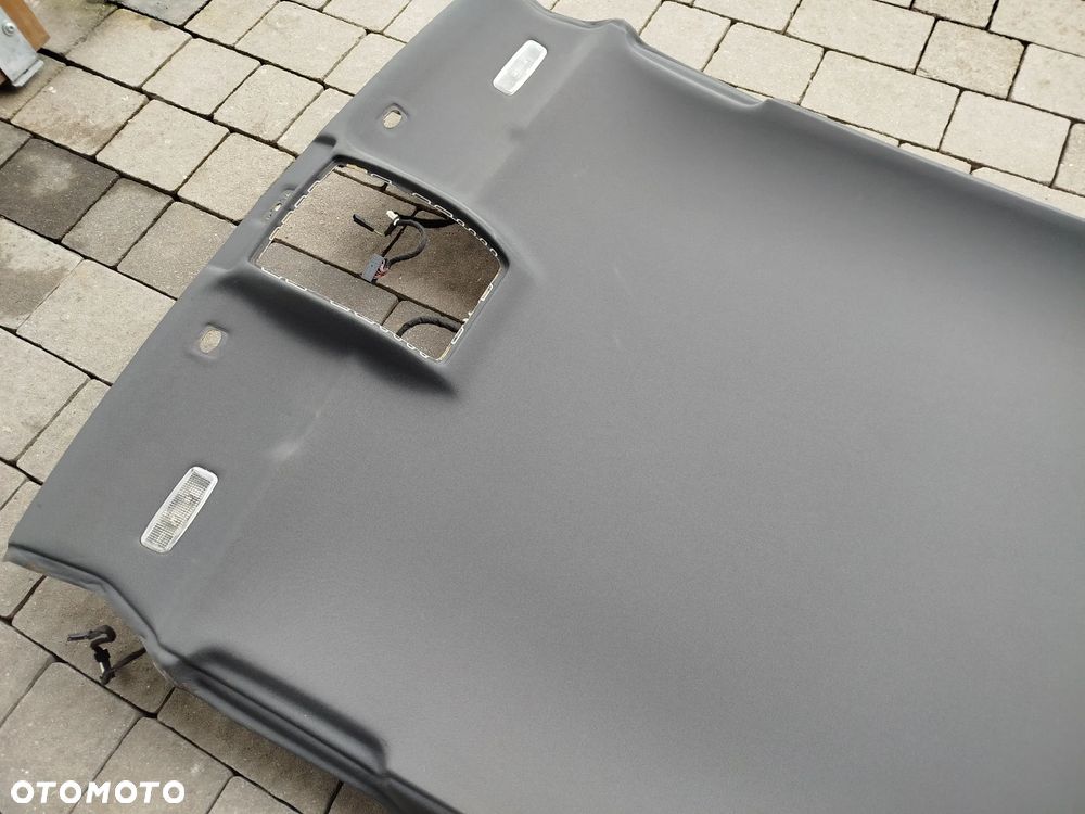 Audi A4 B7 kombi podsufitka S-Line lub Audi A3 8P - 3