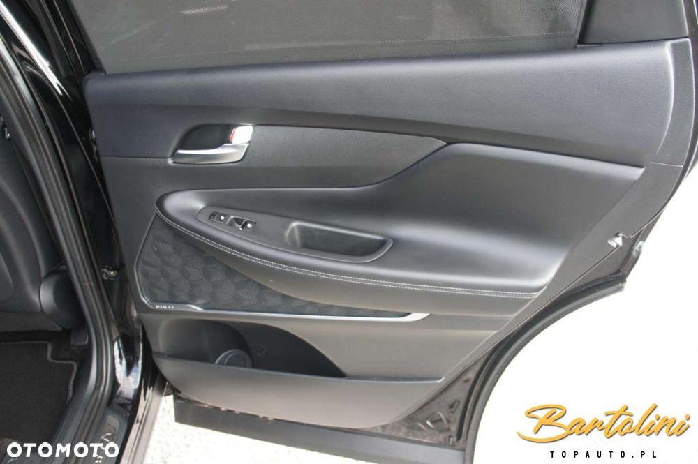 Hyundai Santa Fe - 38