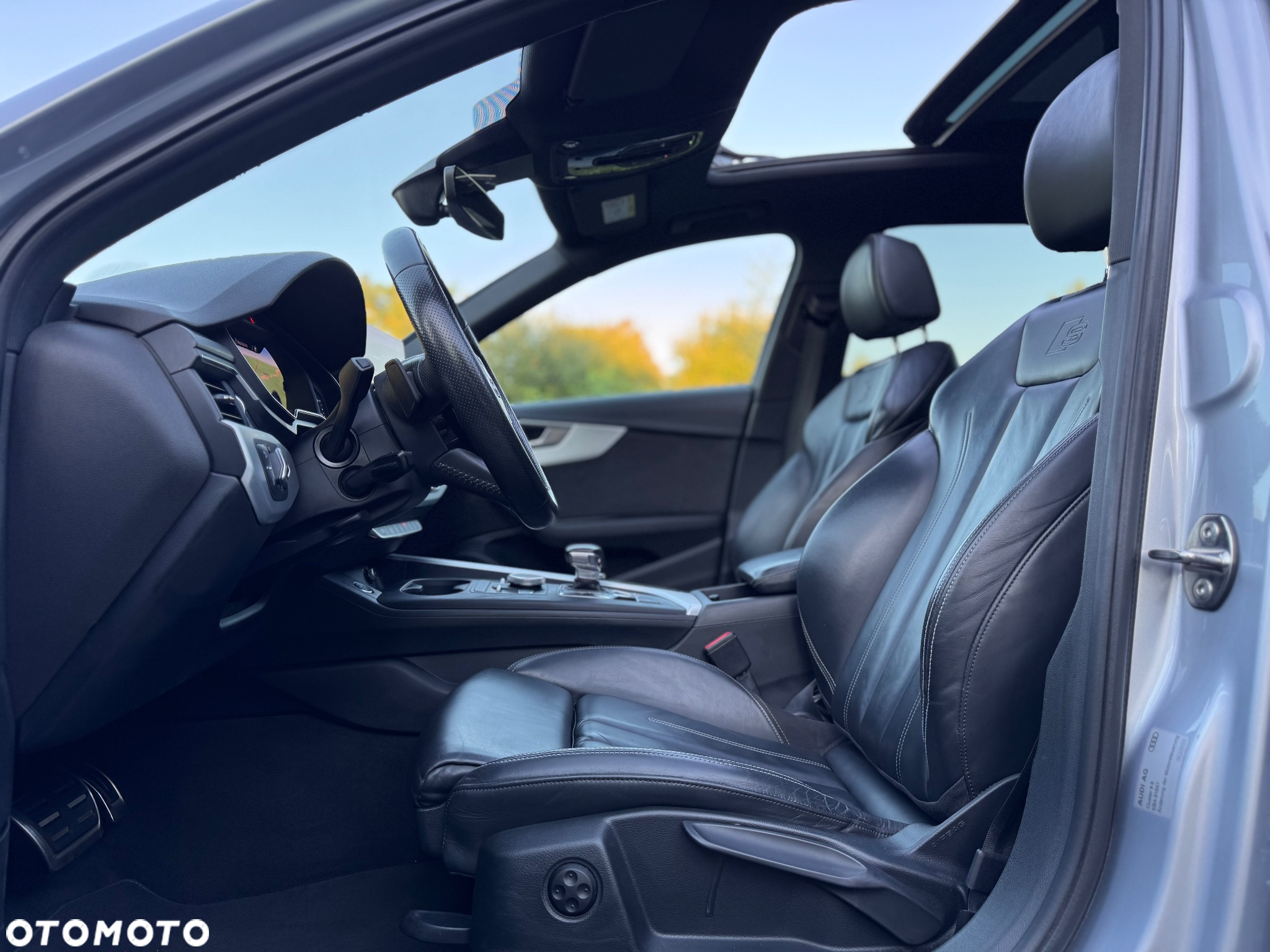 Audi A4 Avant 40 TDI quattro S tronic S line - 27