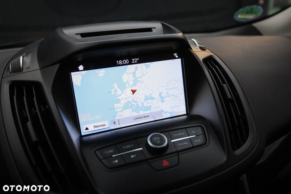 Ford Kuga 2.0 TDCi 4x4 Titanium - 20