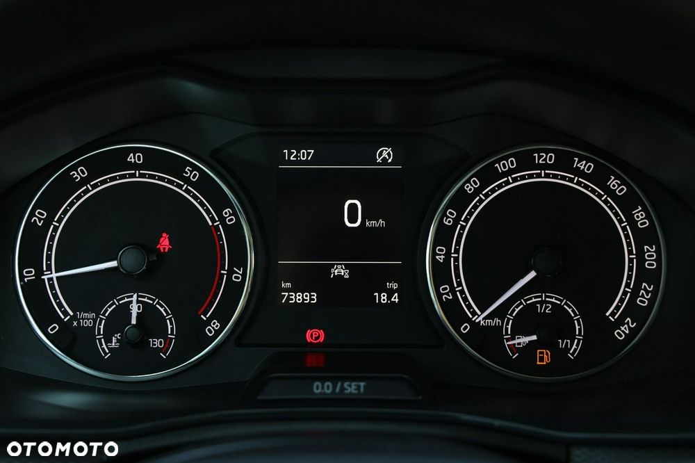 Skoda Kamiq 1.5 TSI Ambition - 19