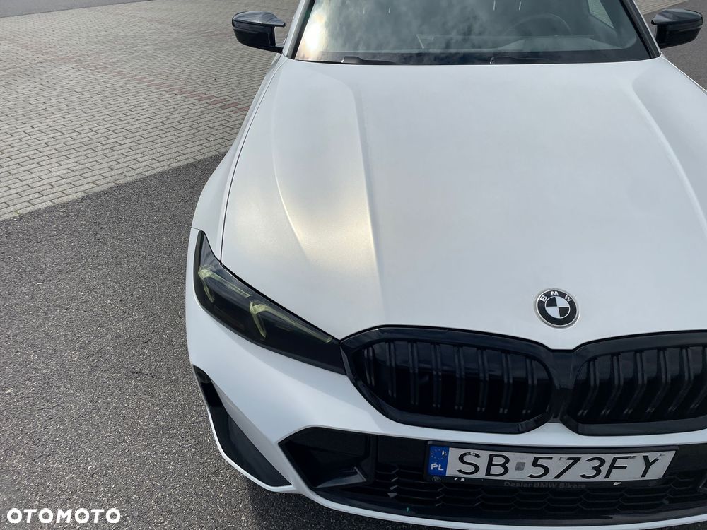 BMW Seria 3 320i xDrive M Sport - 9