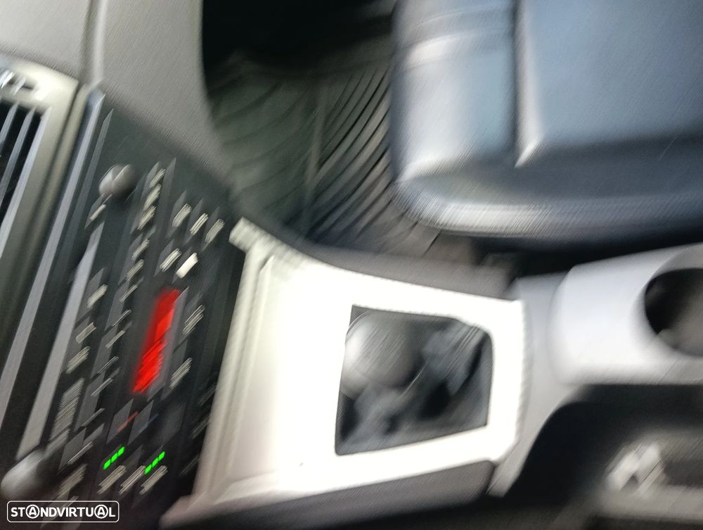 BMW X3 2.0 d LifeStyle - 27