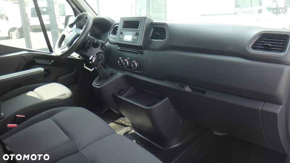 Renault Master - 10