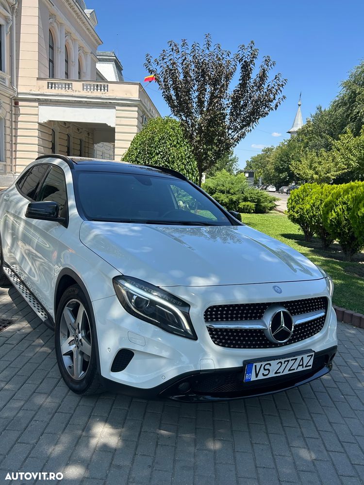 Mercedes-Benz GLA 220 CDI 4MATIC Aut. - 1
