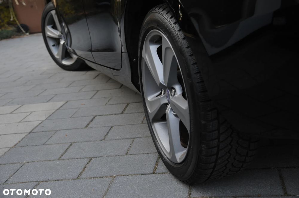 Volvo V40 D3 Momentum - 6
