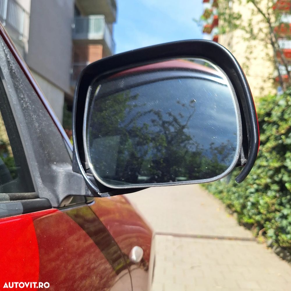 Toyota RAV4 2.0 Aut Sol - 25