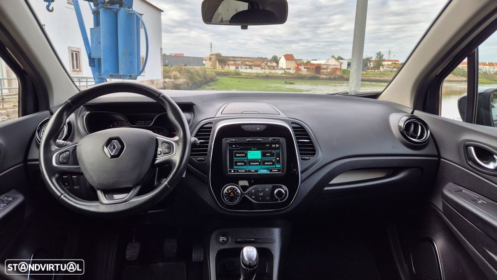 Renault Captur 0.9 TCE Exclusive XMOD - 14