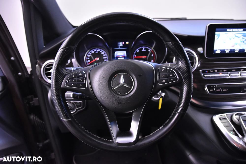 Mercedes-Benz V - 17