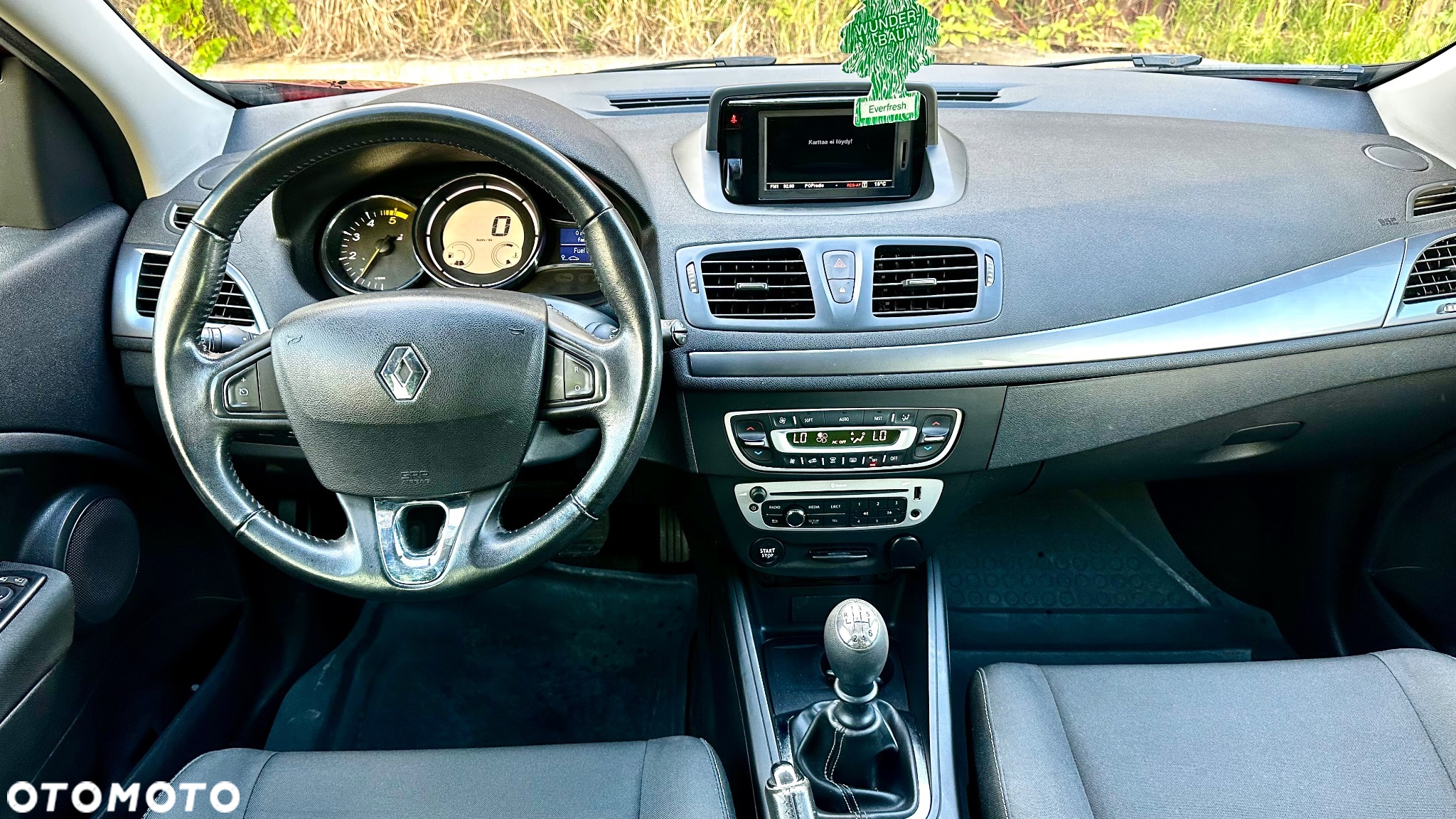 Renault Megane 1.5 dCi Energy Limited - 23