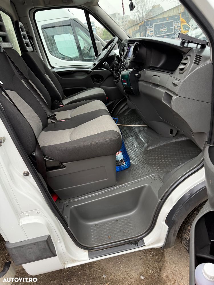 Iveco Daily 35c Frigorific Frig Carrier an 2014 Cub Izoterm 298.000km Istoric Service Facturi Kit Distribuție Ambreiaj Rezivie Frig AC Navi Discuri Placute Baterie Anvelope direcție suspensie Vopsea Ok TVA - 36