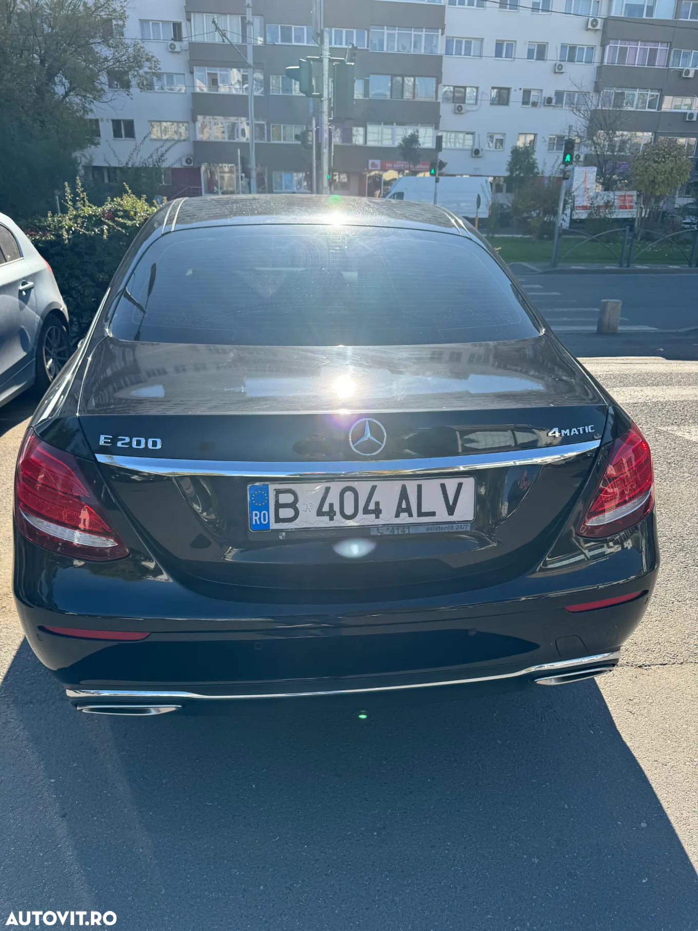 Mercedes-Benz E 200 4MATIC Aut. - 5
