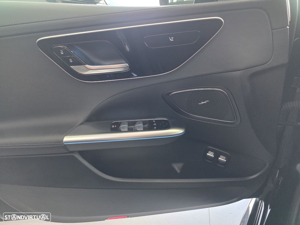 Mercedes-Benz C 300 e T 9G-TRONIC AMG Line - 24