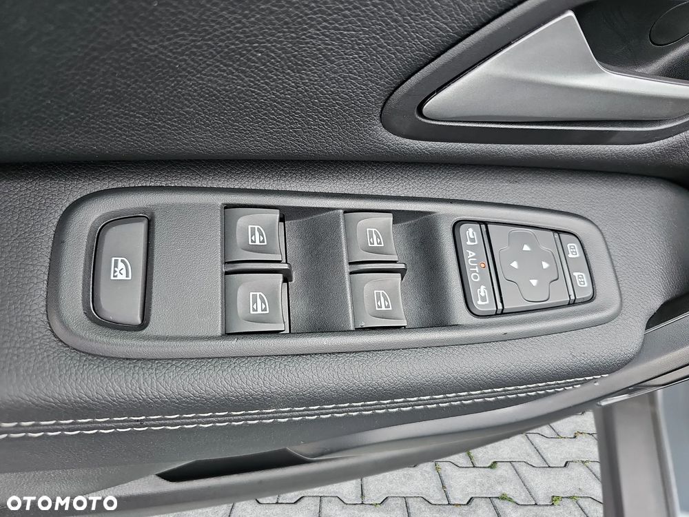 Dacia Duster 1.3 TCe Journey 4WD - 25