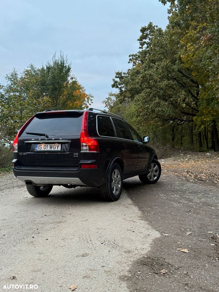 Volvo XC 90 D5 Geartronic Momentum - 10