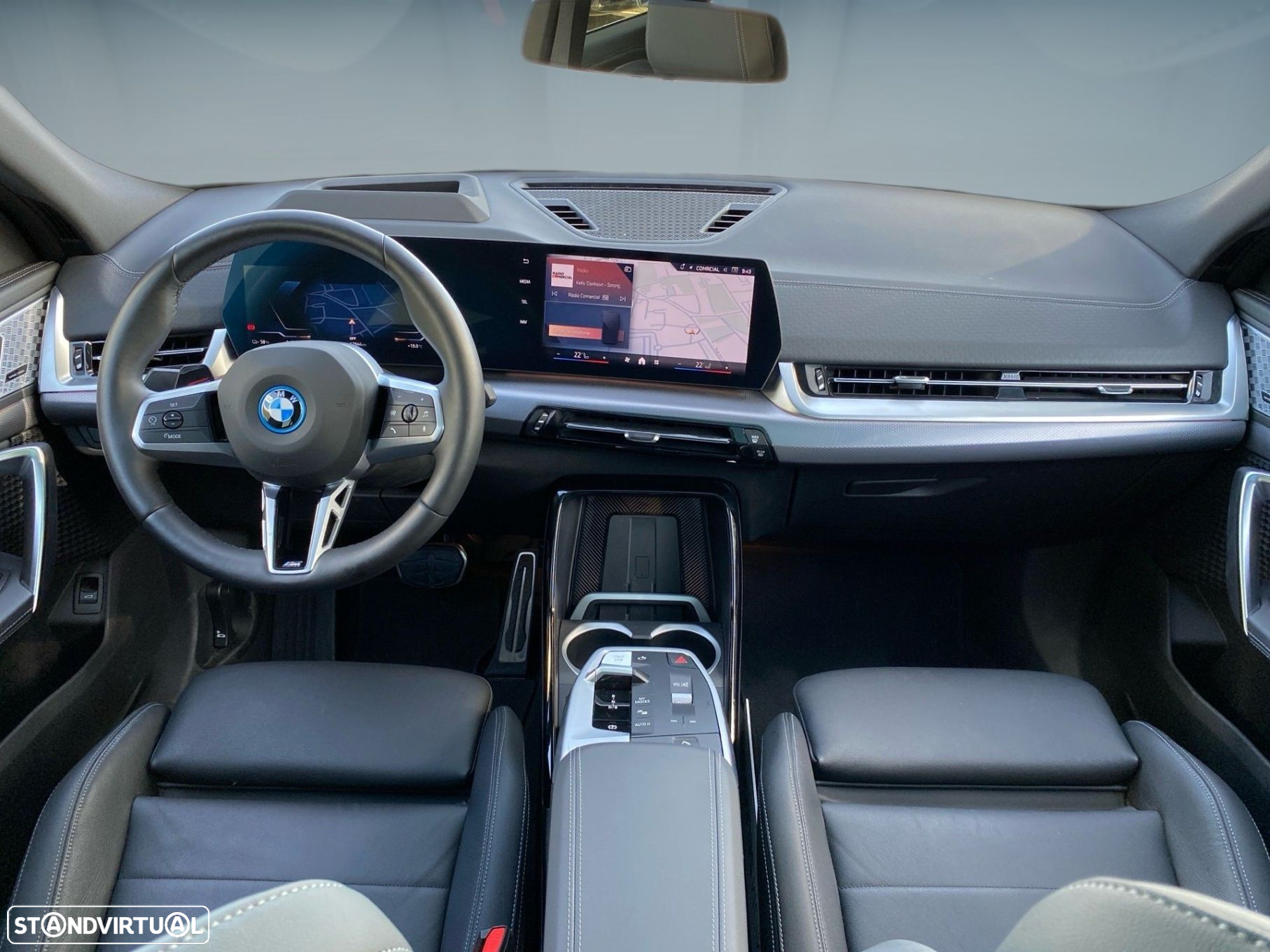 BMW iX2 xDrive30 Pack Desportivo M - 4